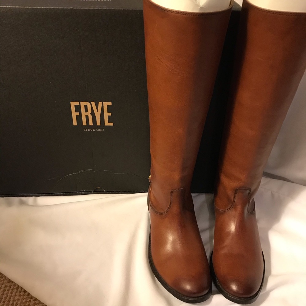 Frye Melissa Button & Zip Back Boots Cognac 8.5M